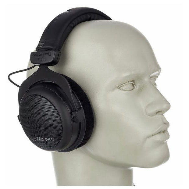BEYERDYNAMIC DT 880 Pro 250 ohms