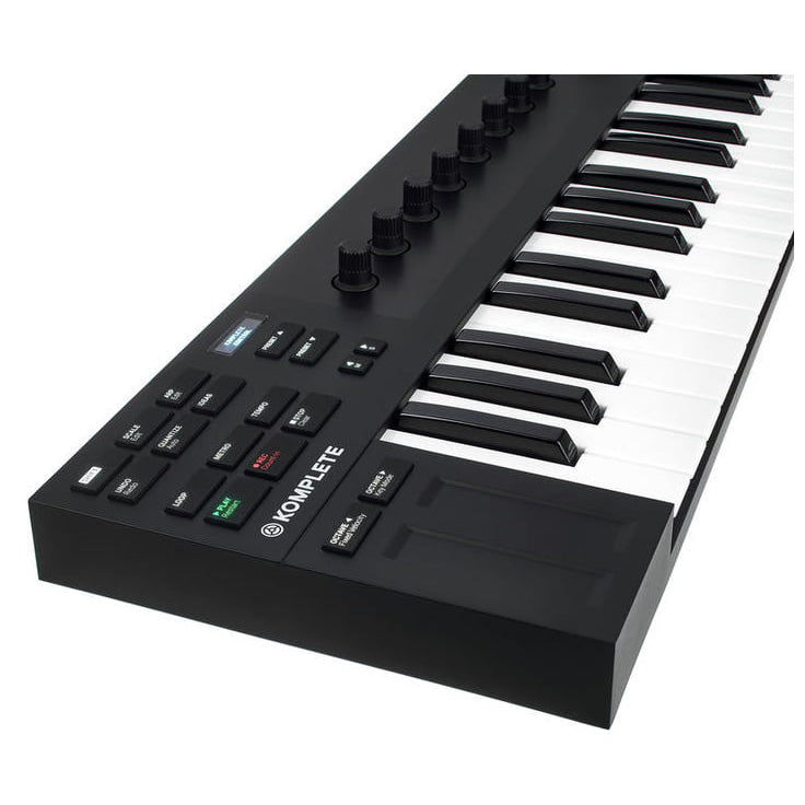 Native Instruments KOMPLETE KONTROL M32