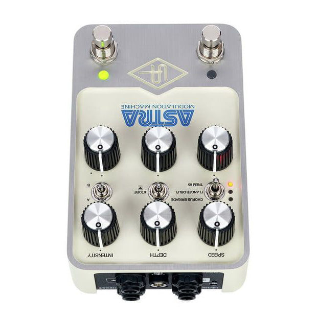 Machine de modulation UNIVERSAL AUDIO Astra