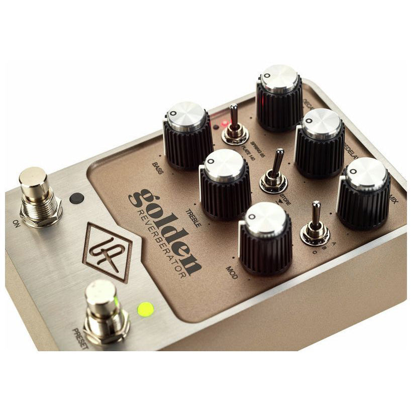 UNIVERSAL AUDIO Réverbérateur doré