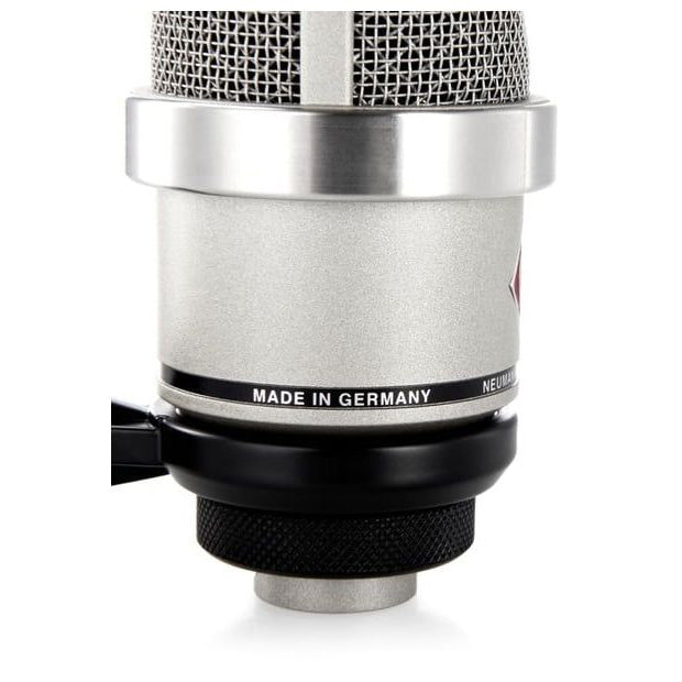 Neumann TLM 102