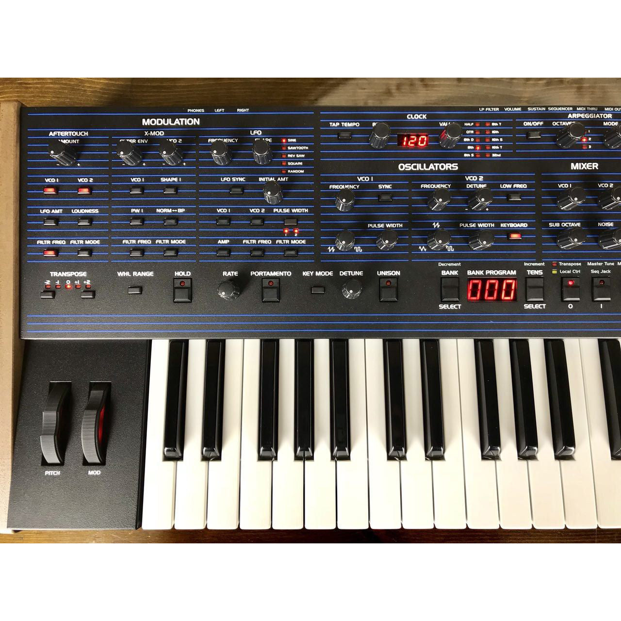 SEQUENTIAL OB-6 Keyboard