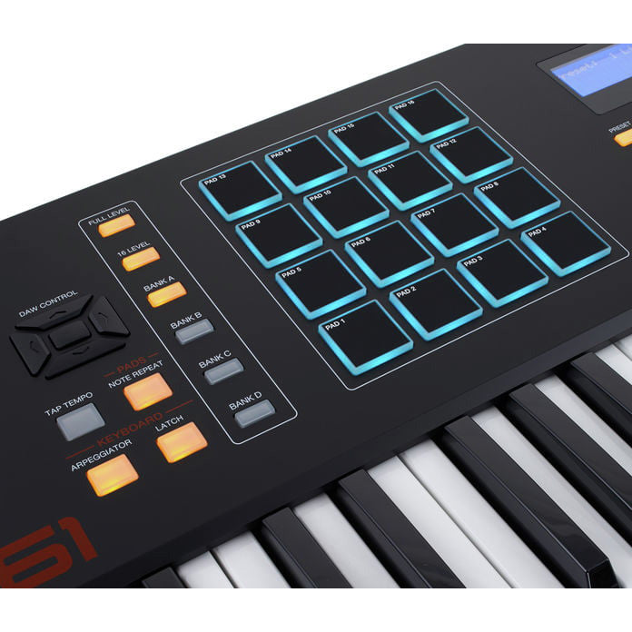 Akai Pro MPK261